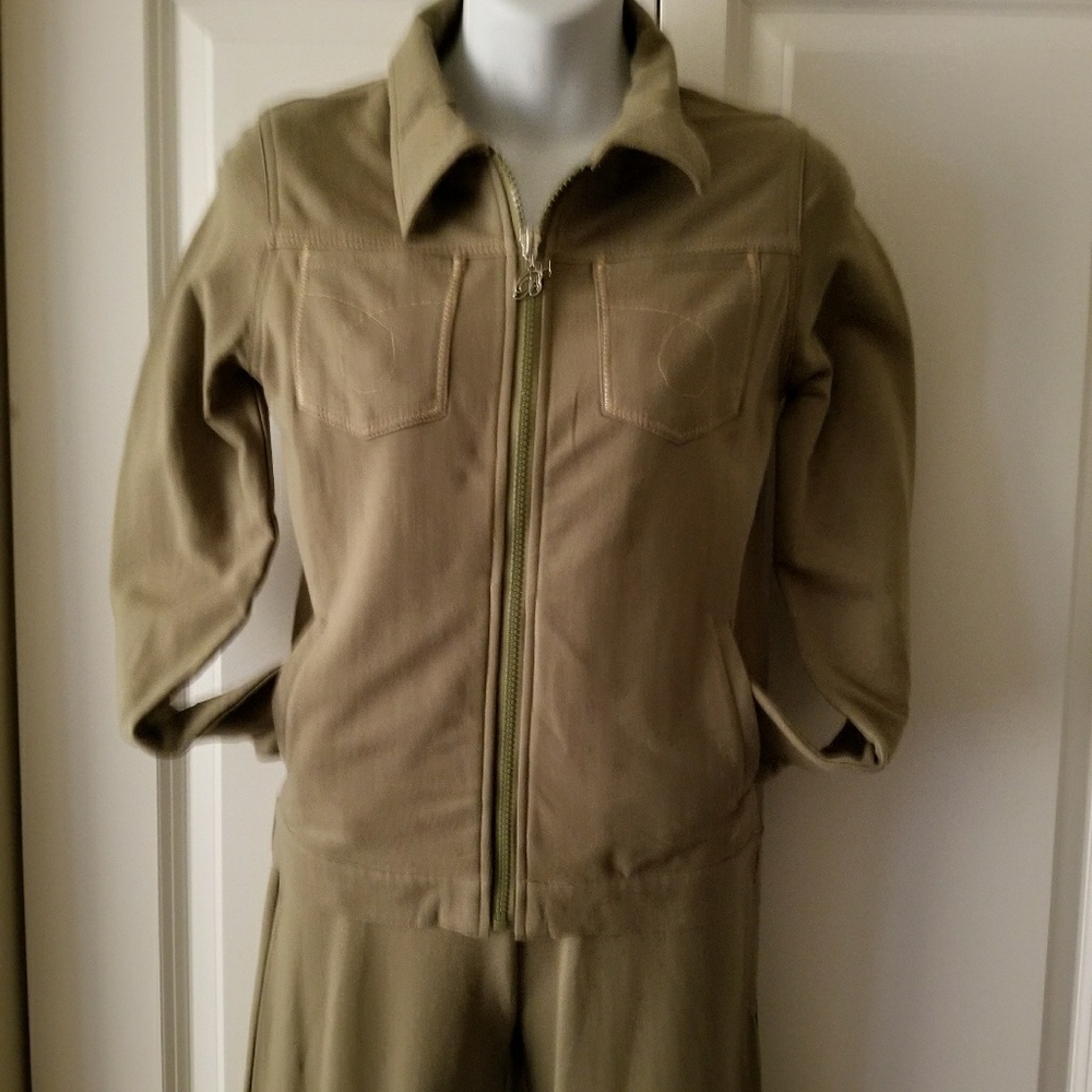 Women long jacket and pants, Olive color, size S